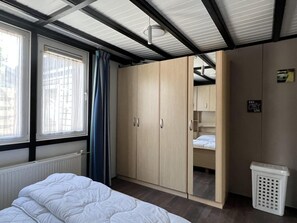 2 habitaciones y muebles diferentes