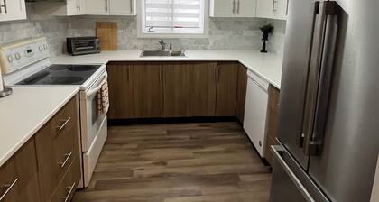 Cozy Private Stay In Valleyfield – Perfect for All Travelers