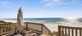 Charming Rosemary Beach Carriage, South of 30-A. Near Tennis, Pools, and Beach