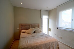 2 bedrooms - Apartment in L'escala Near Sandy Beach (L'Escala)