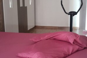 2 soveværelser, strygejern/strygebræt, Wi-Fi, sengetøj