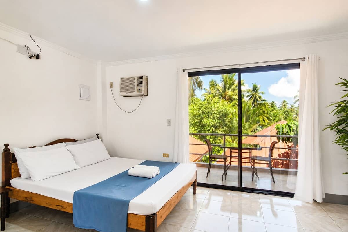 Basic Studio, Balcony, Courtyard View (Apt5) | Laptop workspace, WiFi (free)