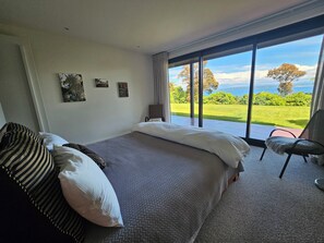 1 bedroom, iron/ironing board, travel cot, free WiFi