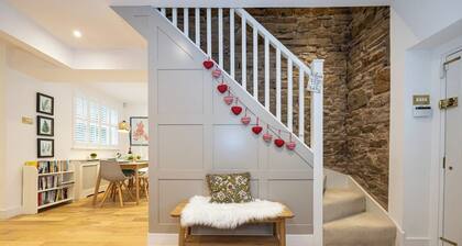 Charming 3B Cottage in Bollington