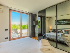 3 bedrooms, Internet