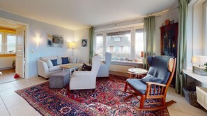 Unclassified image, 2 of 14, button - Haus Oberberg - Cozy thatched house for 6 people in the dunes of Hörnum (Hörnum (Sylt))