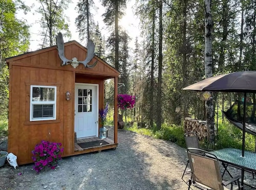 Charming 1-bedroom DRY cabin in Kasilof with WiFi access