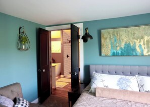 3 makuuhuonetta, vauvan matkasänky, ilmainen Wi-Fi, vuodevaatteet