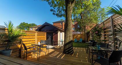 Modern 2-Story with Beautiful Rooms, Fully Equipped Kitchen – The William Manor