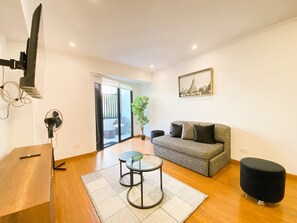 Lägenhet Basic | Vardagsrum | Smart-tv