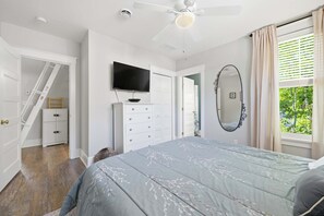 2 bedrooms, iron/ironing board, travel cot, WiFi