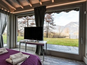 2 bedrooms, internet