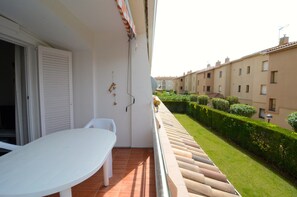 Apartment | Exterior - Apartment Near Els Griells Beach and Reserve (Torroella de Montgrí)