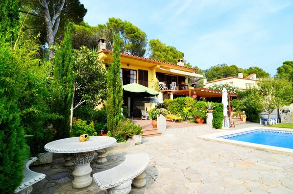 Apartment | Pool - Apartment LOS Pinos 3D (Torroella de Montgrí)