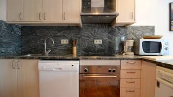 Apartment | Private kitchen