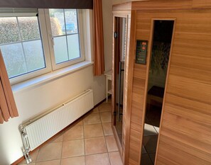 House | Spa treatment - Holiday Villa Near Forest, Beach With Sauna (Sint Maartensvlotbrug)