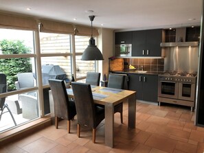 Dining - Furnished Bungalow With Garden (Sint Maartensvlotbrug)