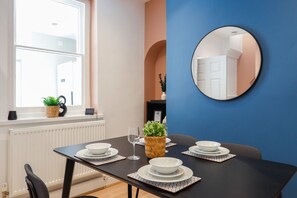 Dining - Sanjo Suite by Koya Homes-2-Bed Home-Free Parking (Cardiff)