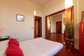 1 chambre, fer et planche à repasser, Wi-Fi