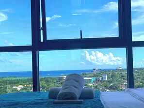 1 bedroom, desk, laptop workspace, free WiFi
