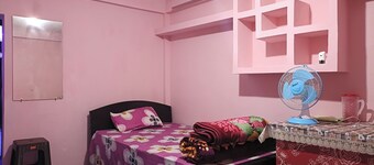 VistaNest: Stunning Mountain & Bangladesh Views with Terrace Access!