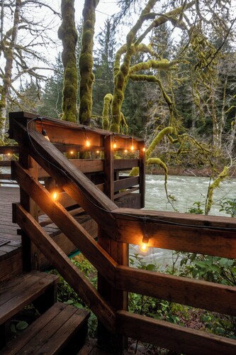 Sol Duc Serenity - River Front- Hot Tub - Olympic National Park
