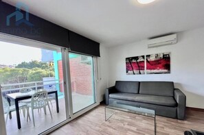 Living area - Apartment close to the beach (Salou)