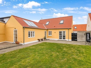 House | Exterior