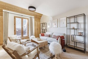 Fernseher, Stereoanlage