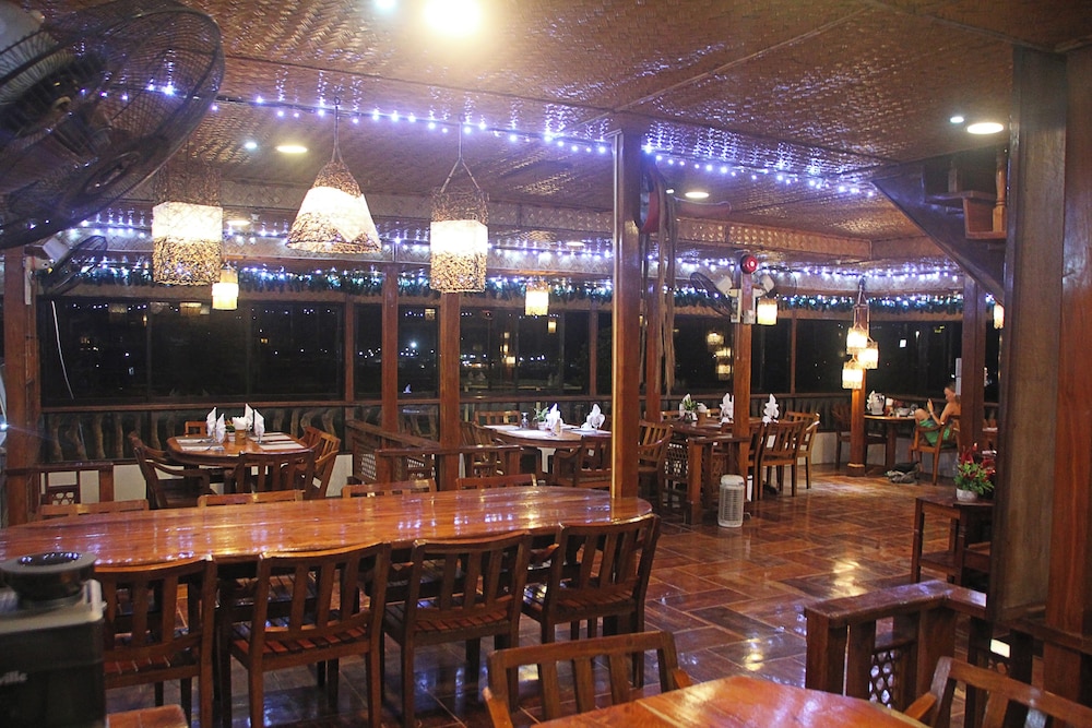 Amphibi-ko Resort and Dive Center by null