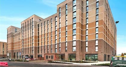 Cozy 1 bed Apartmrnt Luton Airport