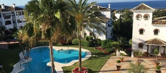 Luxuriöse Apartament Wohnung mit Meerblick, 2 Bäder/2 Schlafzimmer/2 Balkone