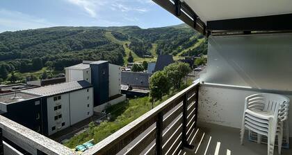 2-room apartment with view, near slopes and lake