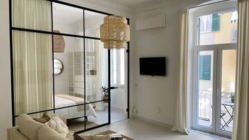 1 camera, Wi-Fi gratuito, lenzuola