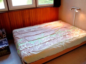 1 Schlafzimmer