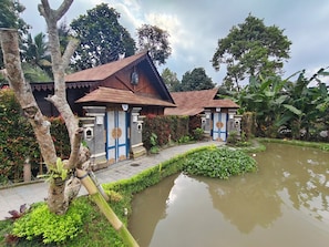 Honeymoon Suite | Garden view