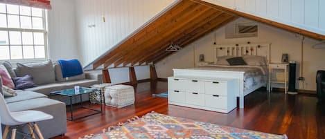 3 chambres, accĂšs Internet, draps fournis