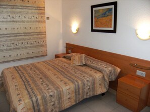 Apartment | 2 bedrooms, iron/ironing board - Apartment for 4 People in Estartit (Torroella de Montgrí)