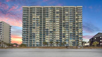 Condo, 4 Bedrooms | Exterior