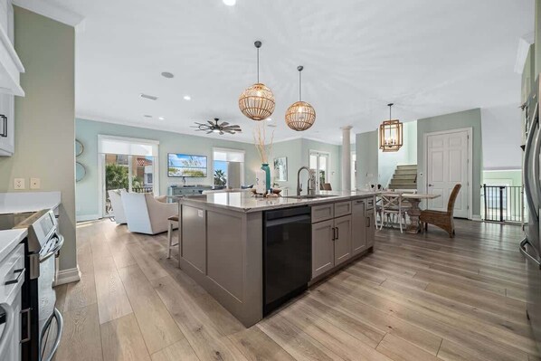 Fridge, microwave, oven, stovetop - Ocean View Oasis: Pool, Boardwalk & Gulf Access! (Gulf Shores)