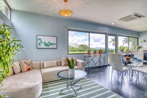 Smart TV - 5BR Ocean View Mansion in Safest Area of Nosara with Pool, Yard, 24/7 Security! (Nosara)