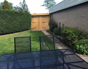 House | Garden - Bungalow With South-facing Terrace (Sint Maartensvlotbrug)