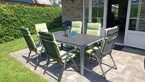 House | Outdoor dining - Villa Close to Forest, Beach & sea (Sint Maartensvlotbrug)