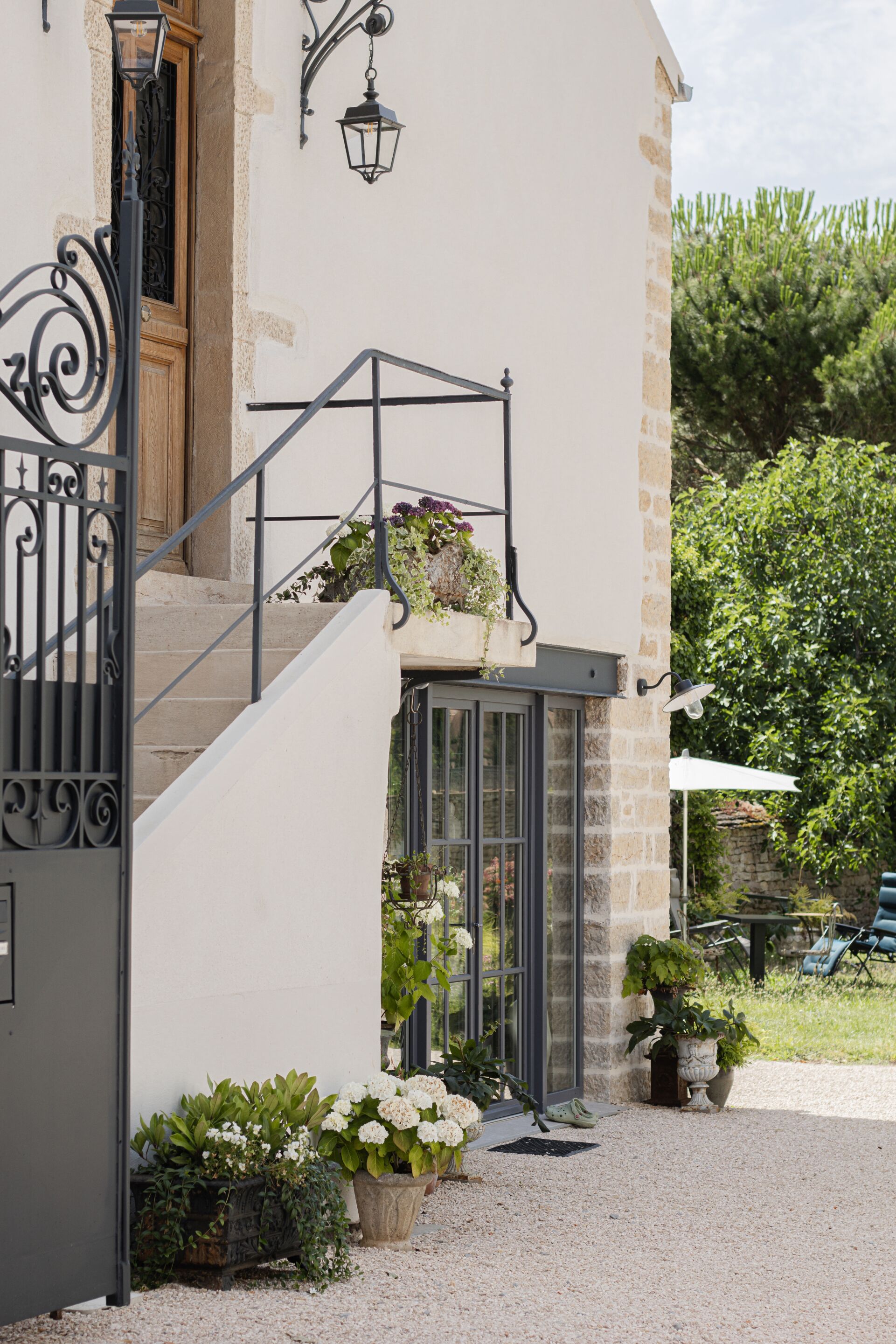 Habitación Deluxe doble, baño privado, vistas al jardín | Restauración