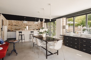 Dining - La Cour de Beaune (Beaune)