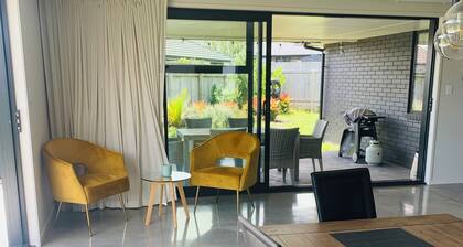 Modern & Spacious 2yo Home