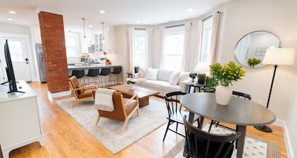 The Queen Anne: Spacious New Haven Retreat, Close to Yale & Downtown