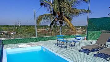 Piscine extérieure, piscine chauffée