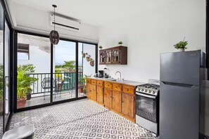 Fridge, microwave, oven, stovetop