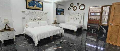 3 dormitorios, tabla de planchar con plancha, wifi y ropa de cama